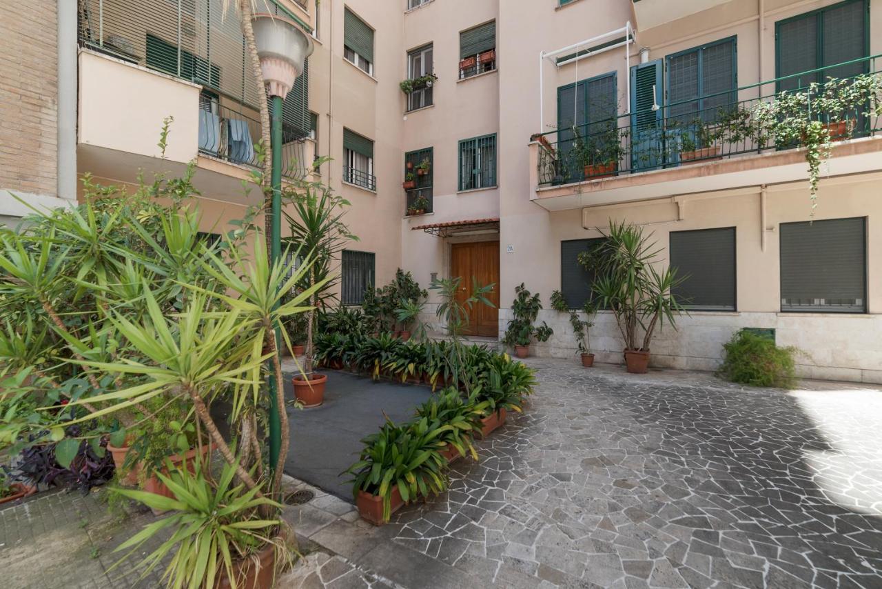 San Giovanni With Balcony Apartamento Roma